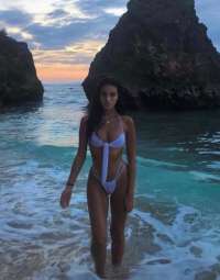 Erdemli Escort ile Romantizmi Farklı Boyutta Keşfedin