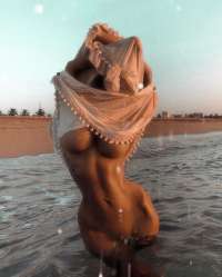 Erdemli'nin Büyüleyici Güzeli: 83kg, 180cm Boyunda Mersin Erdemli Escort