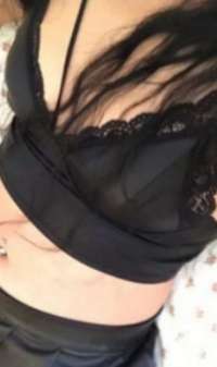 Eşsiz Güzelliği ve Kalitesiyle Erdemli Escort Aylin