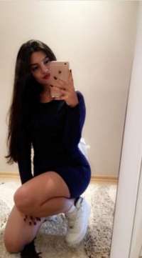 Mersin Erdemli'deki Büyüleyici Escort: Aşkın ve Tutkunun Özünde