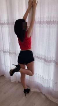 Mersin Erdemli'deki Göz Kamaştırıcı Escortla Tanışın