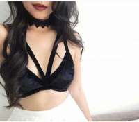 Mersin Merkez Eskort Kızının Özgün Portresi