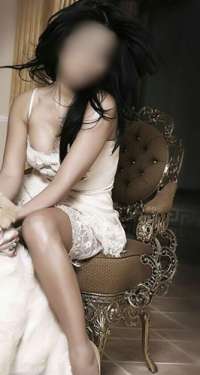 Mersin Merkez'deki Ateşli Eskortla Duygularınızı Keşfedin